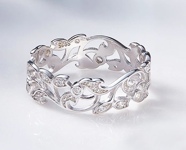 Ring: Sterling Silver Secret Garden Geometric Ring