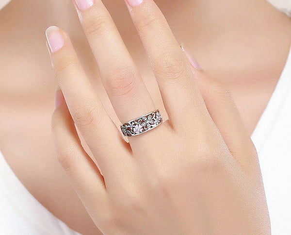 Ring: Sterling Silver Daisy Flower & Infinity Love Pave Finger Ring
