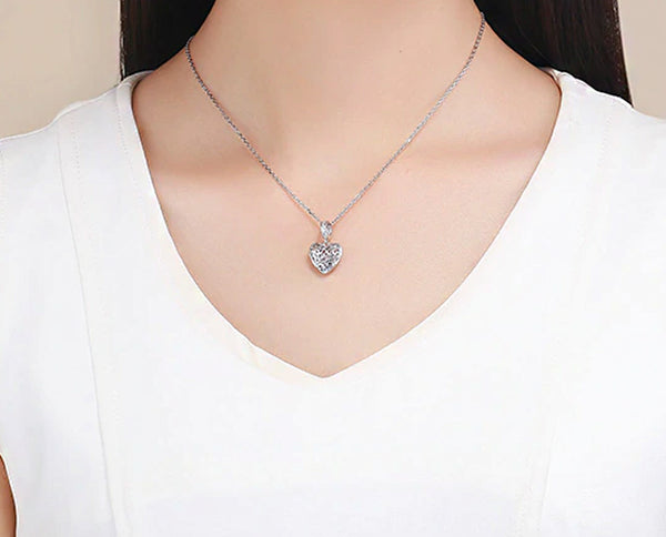 CHARMDANT: Sterling Silver Openwork Heart Shape Charm / Pendant
